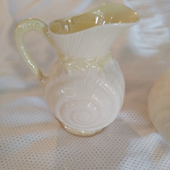 Belleek NAUTILUS SHELL Porcelain CREAMER CREAM PITCHER & SUGAR Bowl - Picture 3 of 12